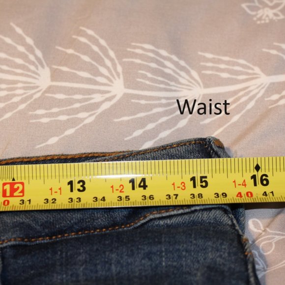 TRUE RELIGION jeans / LIKE NEW / size 29 / BECCA - Mid Rise Bootcut - Picture 11 of 16